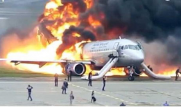 飞机失事视频,飞机失事瞬间全程回顾